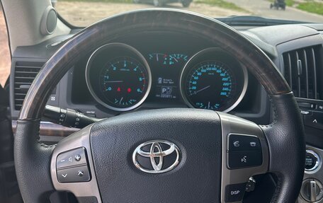 Toyota Land Cruiser 200, 2011 год, 3 300 000 рублей, 17 фотография