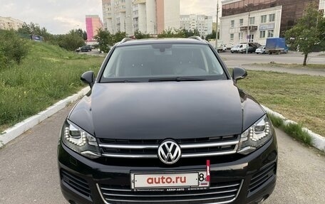 Volkswagen Touareg III, 2012 год, 2 750 000 рублей, 2 фотография