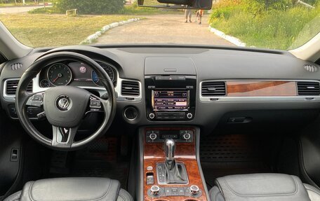 Volkswagen Touareg III, 2012 год, 2 750 000 рублей, 13 фотография