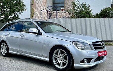 Mercedes-Benz C-Класс, 2008 год, 1 100 000 рублей, 4 фотография