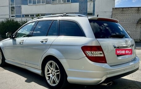 Mercedes-Benz C-Класс, 2008 год, 1 100 000 рублей, 8 фотография