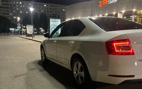 Skoda Octavia, 2017 год, 1 715 000 рублей, 8 фотография