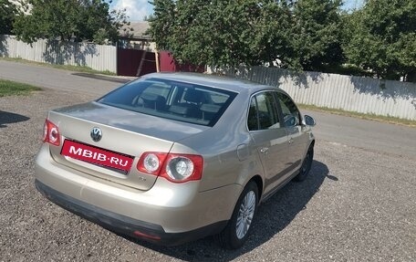 Volkswagen Jetta VI, 2009 год, 680 000 рублей, 5 фотография