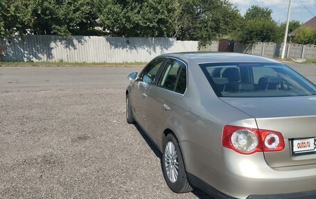 Volkswagen Jetta VI, 2009 год, 680 000 рублей, 13 фотография