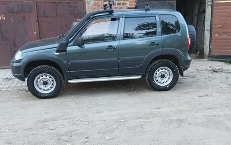 Chevrolet Niva I рестайлинг, 2011 год, 530 000 рублей, 6 фотография