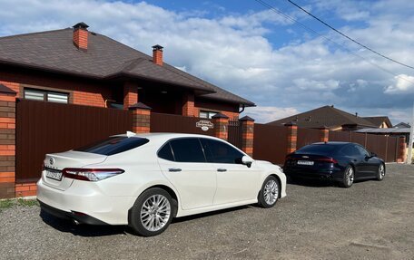 Toyota Camry, 2018 год, 3 480 000 рублей, 4 фотография