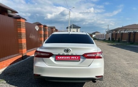 Toyota Camry, 2018 год, 3 480 000 рублей, 5 фотография