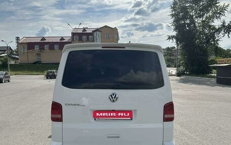 Volkswagen Caravelle T5, 2013 год, 2 100 000 рублей, 5 фотография