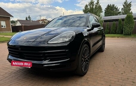 Porsche Cayenne III, 2018 год, 7 990 000 рублей, 2 фотография