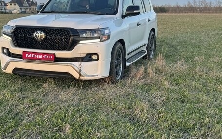 Toyota Land Cruiser 200, 2016 год, 5 350 000 рублей, 1 фотография