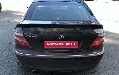 Mercedes-Benz C-Класс, 2007 год, 500 000 рублей, 3 фотография