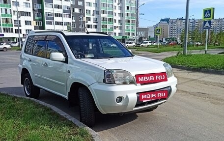 Nissan X-Trail, 2004 год, 1 000 000 рублей, 2 фотография