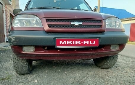 Chevrolet Niva I рестайлинг, 2004 год, 260 000 рублей, 3 фотография