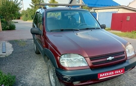 Chevrolet Niva I рестайлинг, 2004 год, 260 000 рублей, 2 фотография