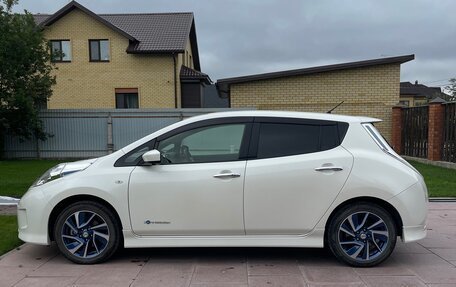 Nissan Leaf I, 2017 год, 980 000 рублей, 5 фотография