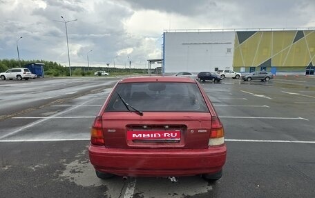 Mazda 323, 1997 год, 170 000 рублей, 3 фотография