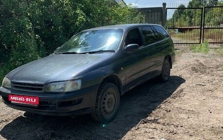 Toyota Caldina, 2002 год, 315 000 рублей, 3 фотография