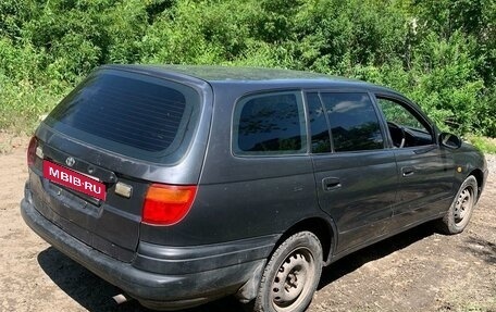 Toyota Caldina, 2002 год, 315 000 рублей, 7 фотография