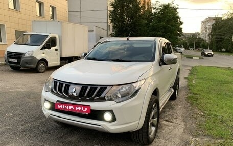 Mitsubishi L200 IV рестайлинг, 2017 год, 2 150 000 рублей, 2 фотография