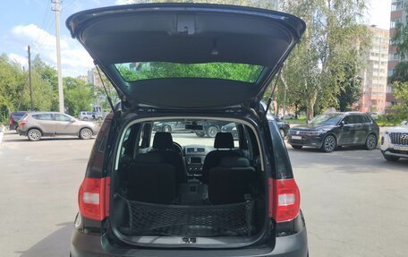 Skoda Yeti I рестайлинг, 2013 год, 1 200 000 рублей, 5 фотография