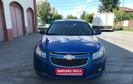 Chevrolet Cruze II, 2011 год, 650 000 рублей, 2 фотография