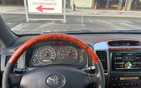 Toyota Land Cruiser Prado 120 рестайлинг, 2007 год, 2 250 000 рублей, 11 фотография