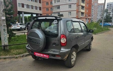 Chevrolet Niva I рестайлинг, 2004 год, 250 000 рублей, 2 фотография