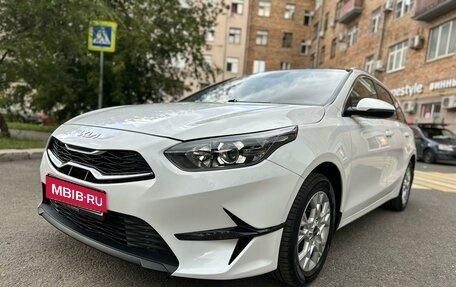 KIA cee'd III, 2022 год, 2 450 000 рублей, 1 фотография