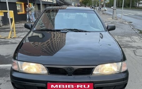 Nissan Almera, 1998 год, 185 000 рублей, 2 фотография