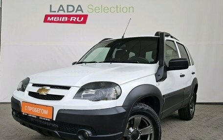 Chevrolet Niva I рестайлинг, 2019 год, 1 059 000 рублей, 2 фотография