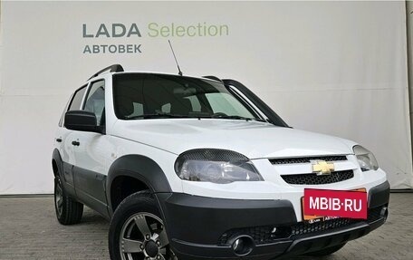 Chevrolet Niva I рестайлинг, 2019 год, 1 059 000 рублей, 4 фотография