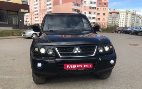 Mitsubishi Pajero III рестайлинг, 2004 год, 1 250 000 рублей, 2 фотография