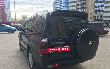 Mitsubishi Pajero III рестайлинг, 2004 год, 1 250 000 рублей, 5 фотография