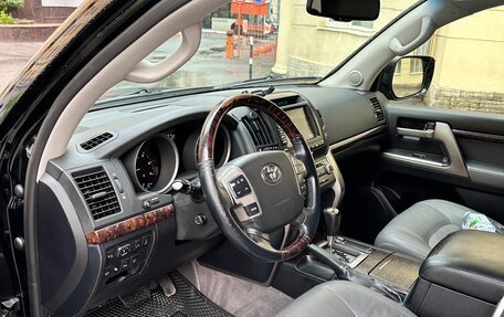 Toyota Land Cruiser 200, 2010 год, 3 499 000 рублей, 11 фотография