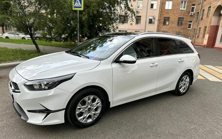 KIA cee'd III, 2022 год, 2 450 000 рублей, 3 фотография