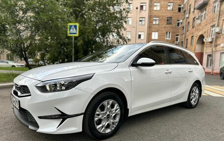 KIA cee'd III, 2022 год, 2 450 000 рублей, 4 фотография