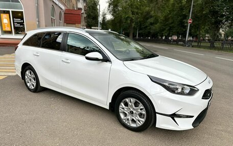 KIA cee'd III, 2022 год, 2 450 000 рублей, 14 фотография