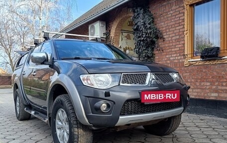 Mitsubishi L200 IV рестайлинг, 2012 год, 2 000 000 рублей, 4 фотография