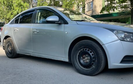 Chevrolet Cruze II, 2012 год, 650 000 рублей, 3 фотография