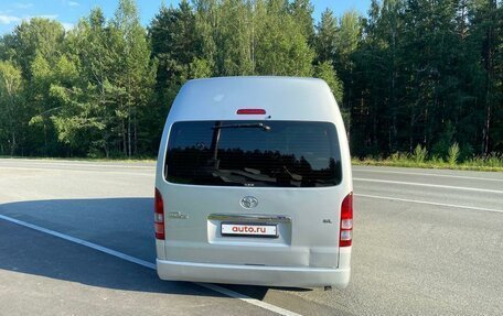 Toyota HiAce H200, 2006 год, 1 600 000 рублей, 4 фотография