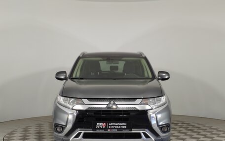 Mitsubishi Outlander III рестайлинг 3, 2019 год, 2 299 000 рублей, 2 фотография