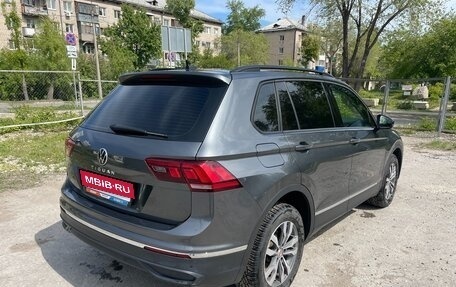 Volkswagen Tiguan II, 2021 год, 3 050 000 рублей, 3 фотография