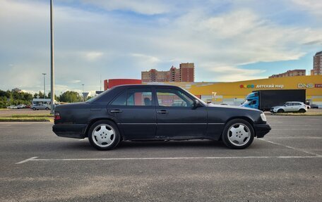 Mercedes-Benz E-Класс, 1995 год, 220 000 рублей, 13 фотография