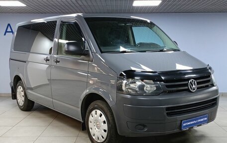 Volkswagen Caravelle T5, 2011 год, 2 100 000 рублей, 3 фотография