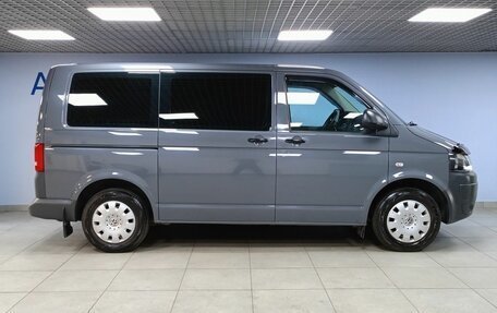 Volkswagen Caravelle T5, 2011 год, 2 100 000 рублей, 4 фотография