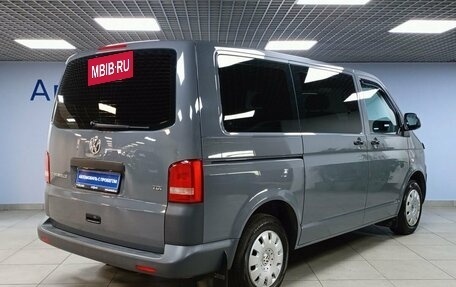 Volkswagen Caravelle T5, 2011 год, 2 100 000 рублей, 5 фотография