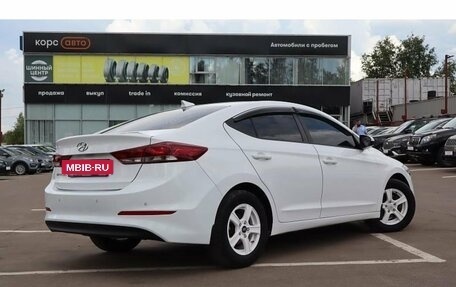 Hyundai Elantra VI рестайлинг, 2018 год, 1 399 000 рублей, 3 фотография