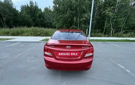 Hyundai Solaris II рестайлинг, 2011 год, 975 000 рублей, 4 фотография