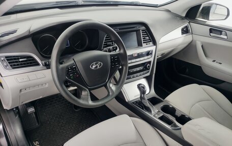 Hyundai Sonata VII, 2015 год, 1 499 000 рублей, 15 фотография