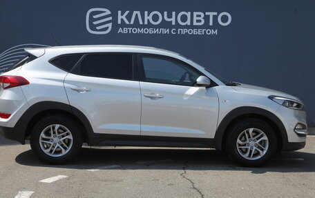 Hyundai Tucson III, 2016 год, 1 990 000 рублей, 6 фотография